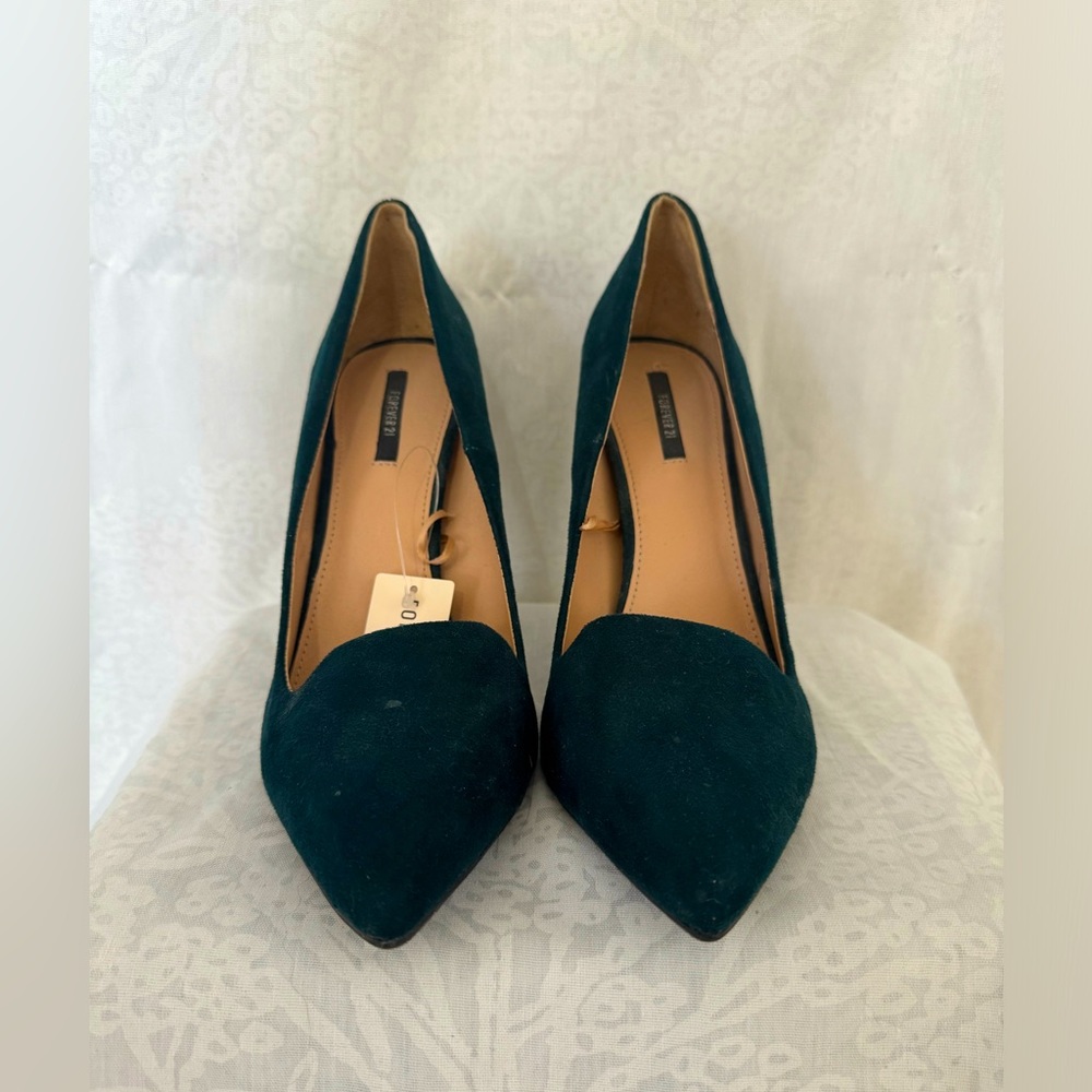 FOREVER 21 Stilettos - Picture 2 of 7